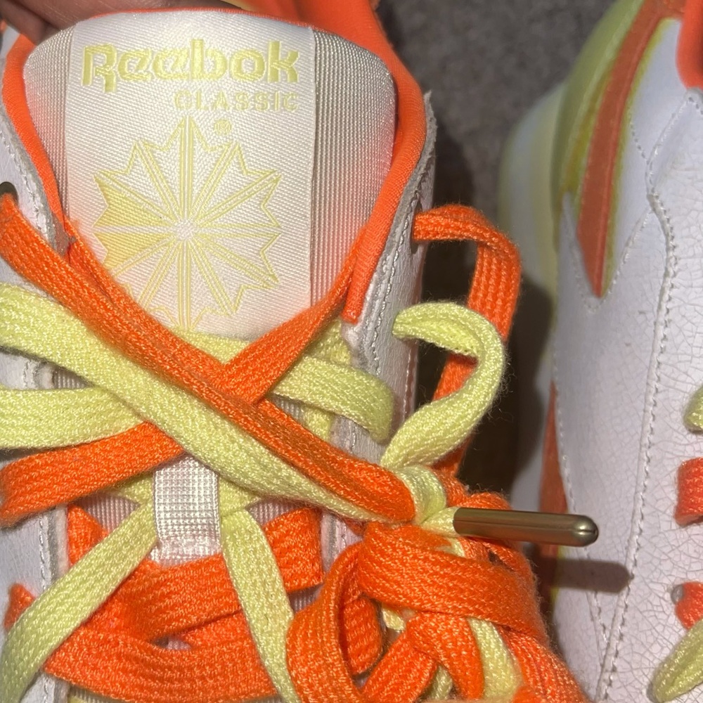 montana cans reebok classics